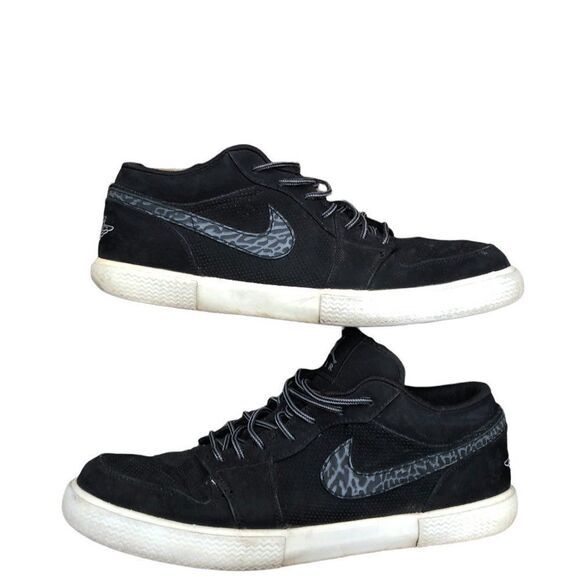 RARE 2012 Nike Air Jordan 1 Black Elephant Print Size 11 - Picture 12 of 16